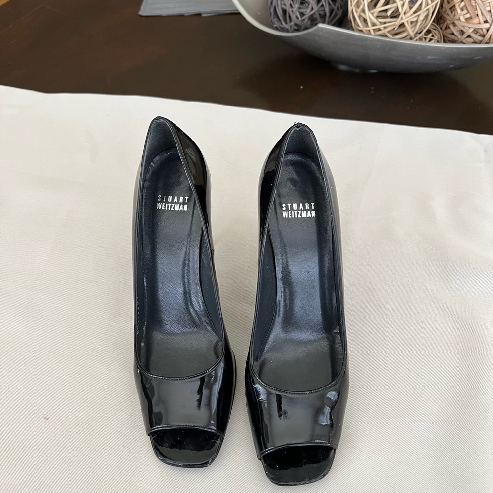 Stuart Weitzman Black Heels Elegant Design